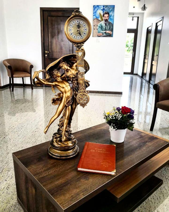 Pensiunea Casa Hortopan Târgu Jiu Dış mekan fotoğraf