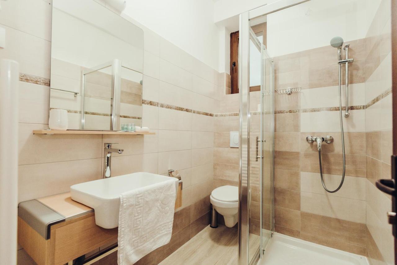 Pensiunea Casa Hortopan Târgu Jiu Dış mekan fotoğraf